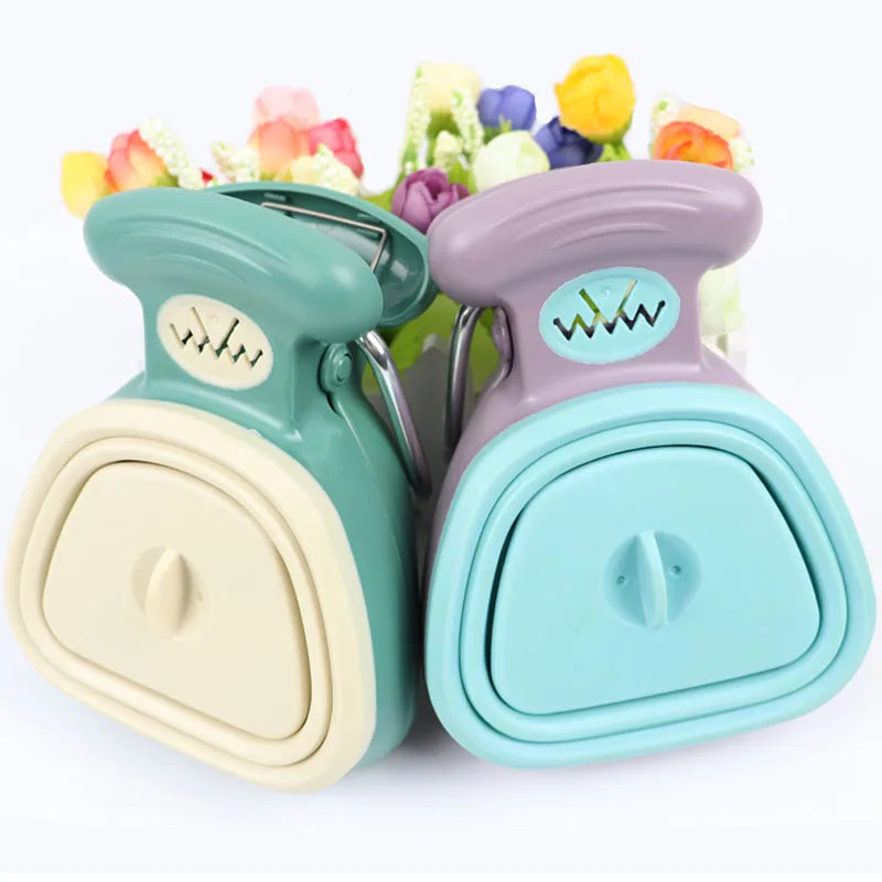 Foldable Poop Scooper with Bags