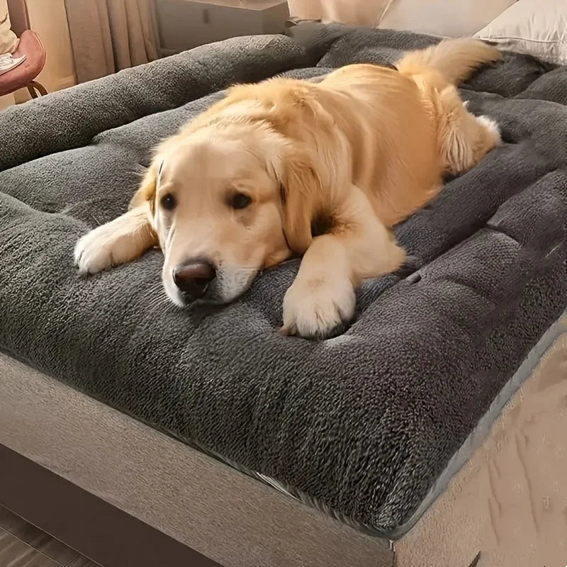 Extra-Large Plush Pet Mat