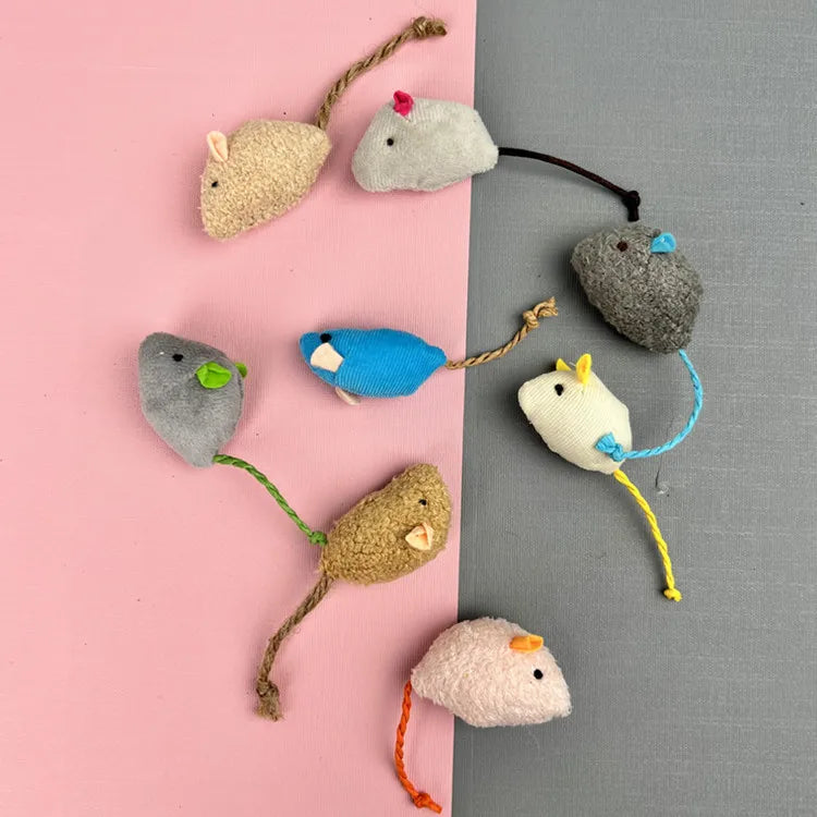 Rattle Mice with Catnip