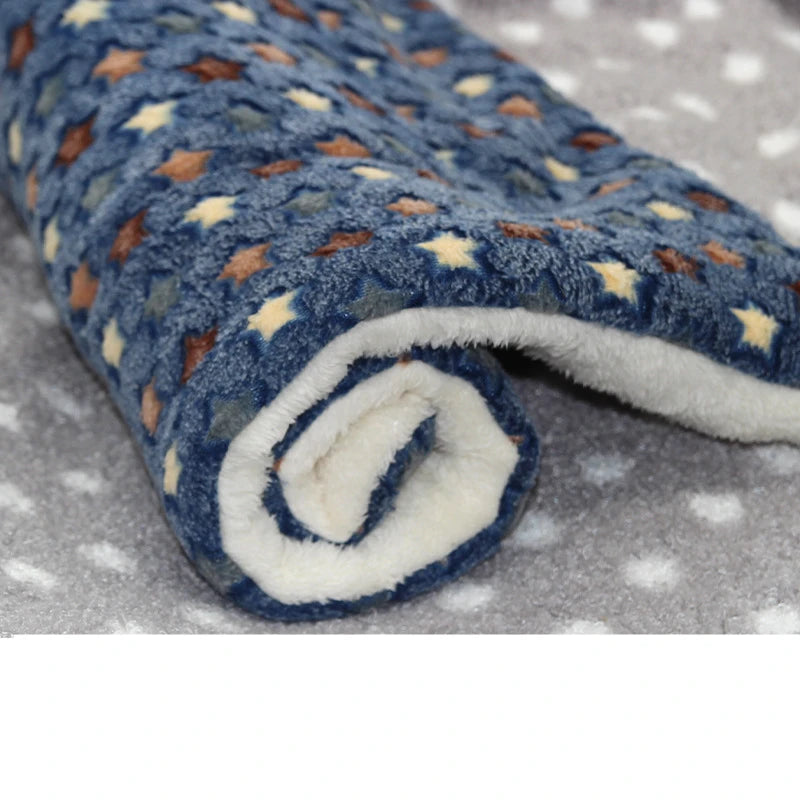 Everyday Flannel Pet Mat