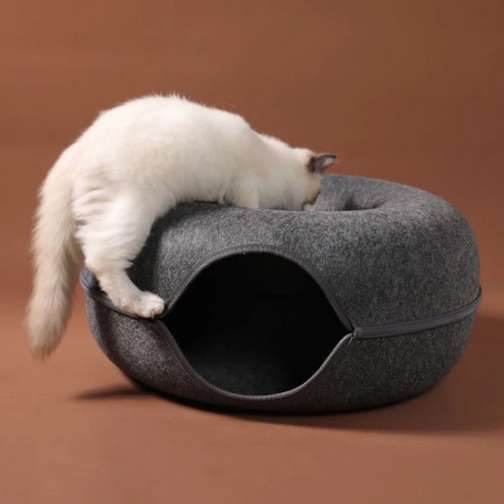 2-in-1 Felt Donut Cave