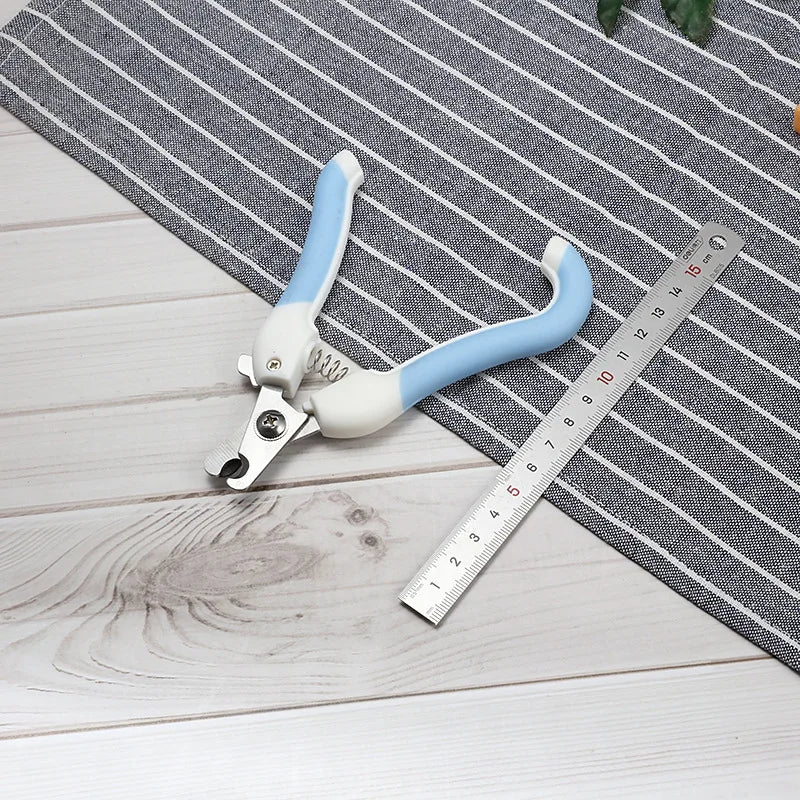 Curved Blade Nail Clippers