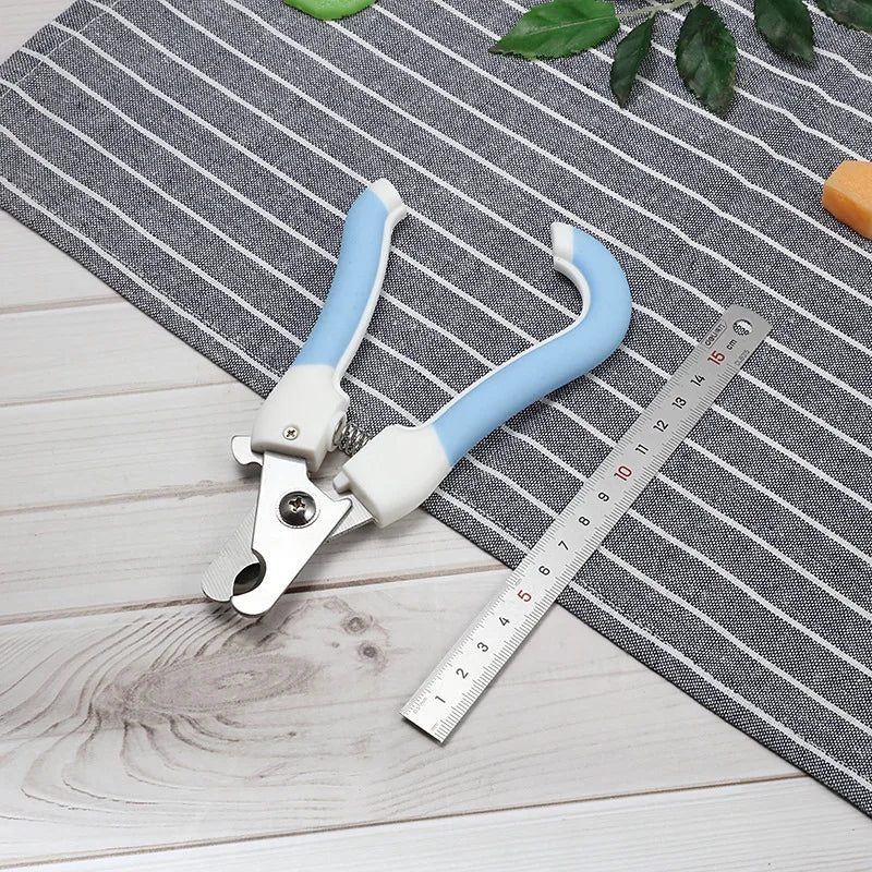Curved Blade Nail Clippers