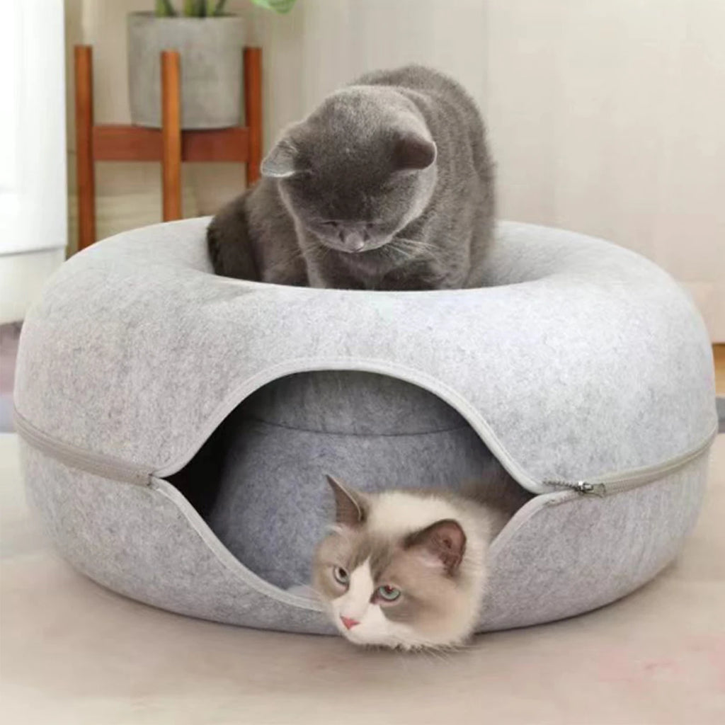 Felt Tunnel Donut Bed