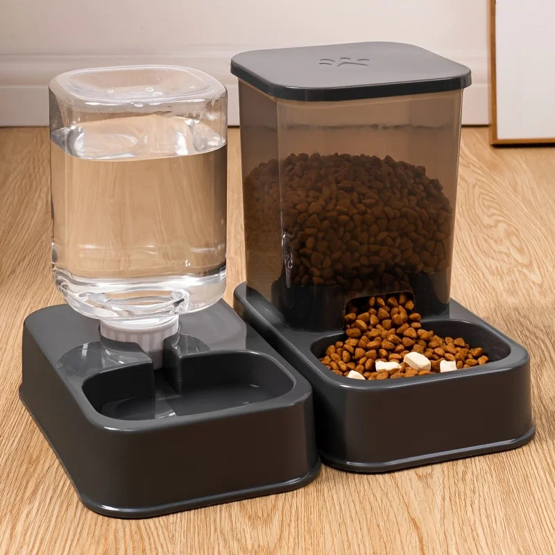 Gravity Food & Water Station