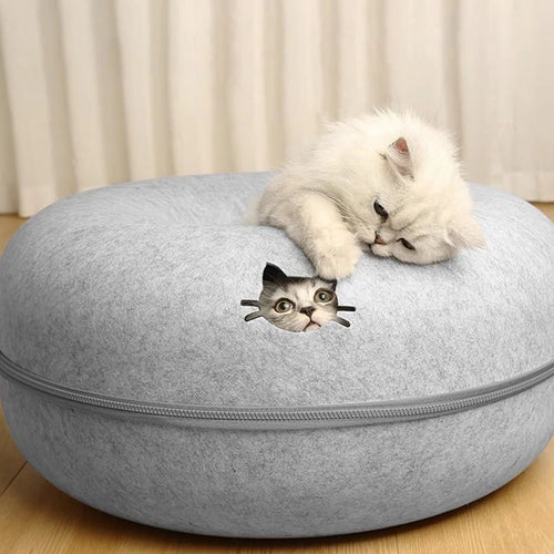 2-in-1 Felt Donut Cave